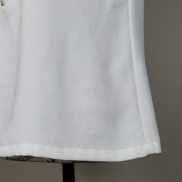 {Calvin Klein} White Tank Top Blouse w Gold Zipper - Picture 4 of 6